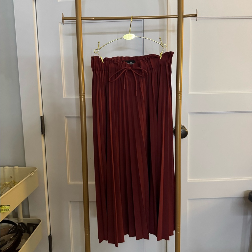 Athleta Pleated Midi Skirt in Deep Wine Red - Picture 2 of 4